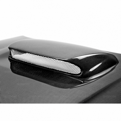 Seibon 04-05 Subaru Impreza WRX / STi OEM Carbon Fiber Hood - HD0405SBIMP-OE - Image 3