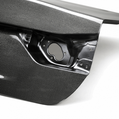 Seibon 13-18 Lexus GS OEM Carbon Fiber Trunk Lid - TL13LXGS - Image 4