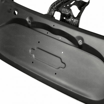 Seibon 17-19 Honda Civic Type R Hatchback OEM Dry Carbon Fiber Trunk Lid - TL17HDCVRHB-DRY - Image 3